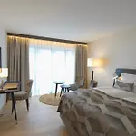 Hotel Essensio Duesseldorf 4*