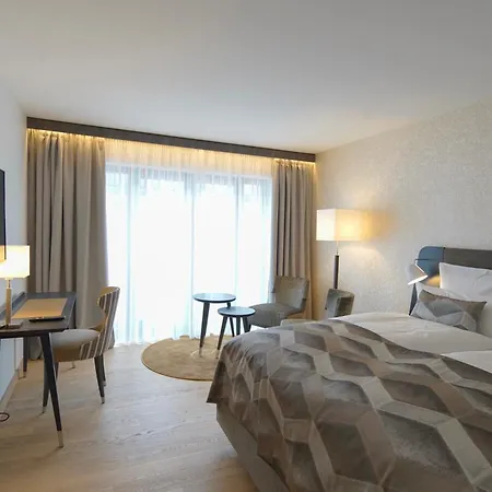 Hotell Essensio Duesseldorf 4*