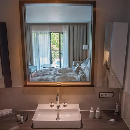 فندق Essensio Duesseldorf 4*