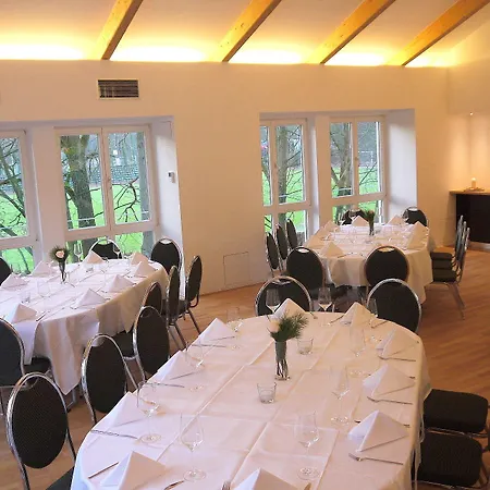 Essensio Duesseldorf Hotell 4*