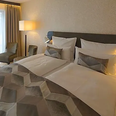 Essensio Duesseldorf 4* エルクラート