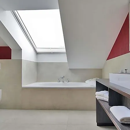 فندق Essensio Duesseldorf 4*