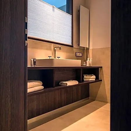 Hotel Essensio Duesseldorf 4*