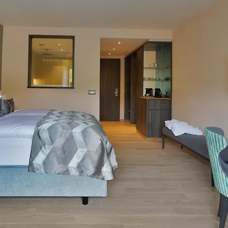 Essensio Duesseldorf Hotell 4*